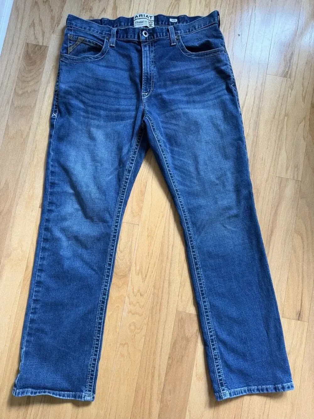Ariat M5 Straight Fit Straight Leg Jeans Men’s 38x34 Medium Wash Stretch Denim
